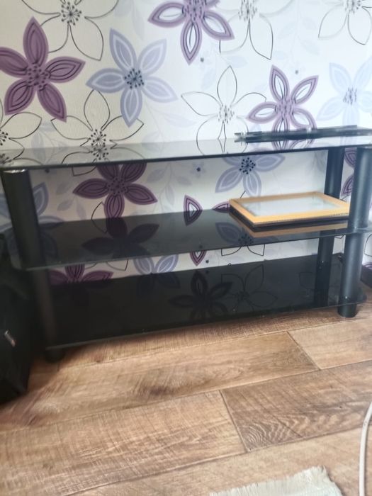 Подставка для телевизора