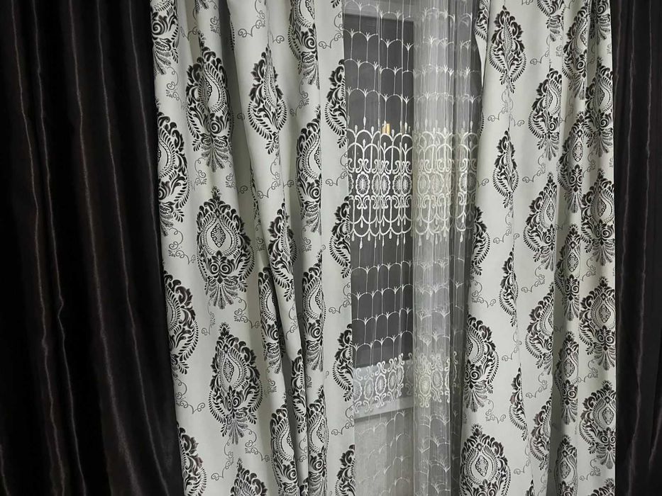 Продам шторы б/у