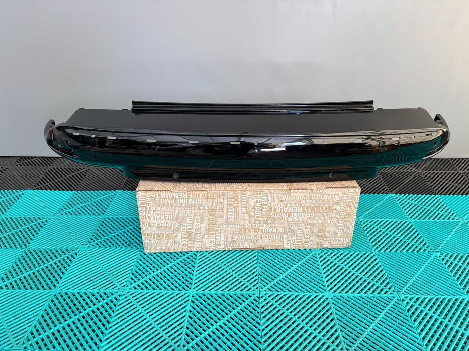 Spoiler bara spate Renault Clio 4 grandtour break nou original Renault negru lucios