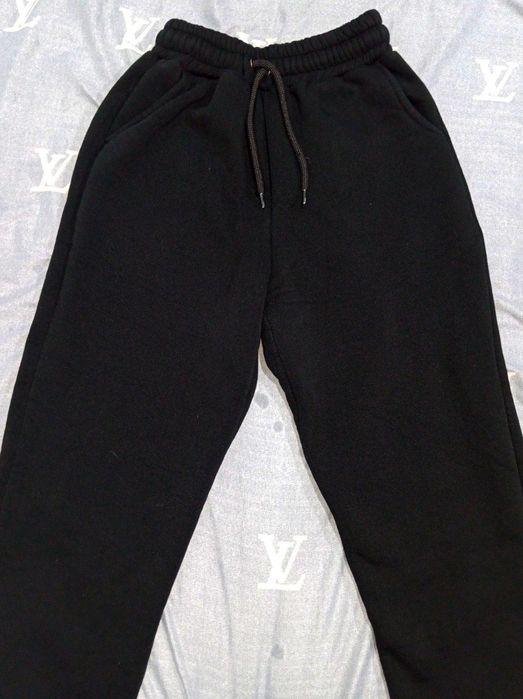 спортивные штаны