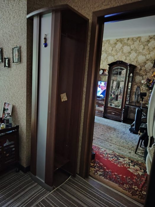 Вешалка для одежды компактная