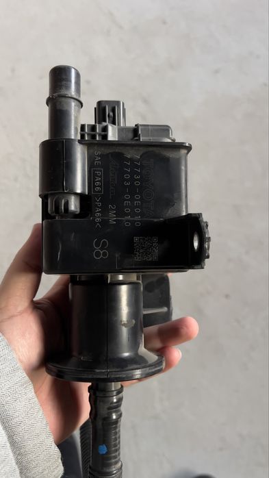 Абсорбер клапан тайота