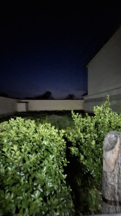 Ховли уй сотилади