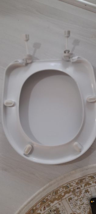 Продаю сидушку от унитаза