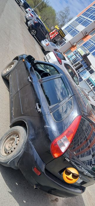 Продам калину хетчбек 2013