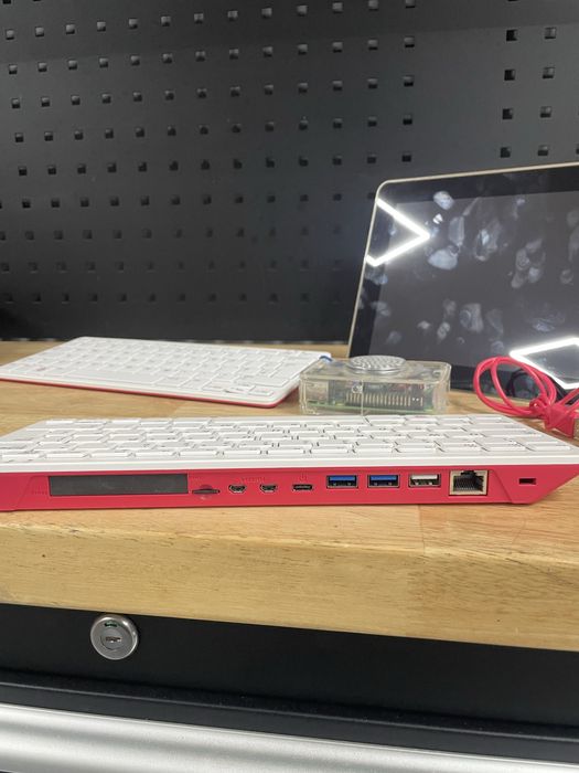 Calculator raspberry pi  diverse configuratii pret pentru toate 4 buc