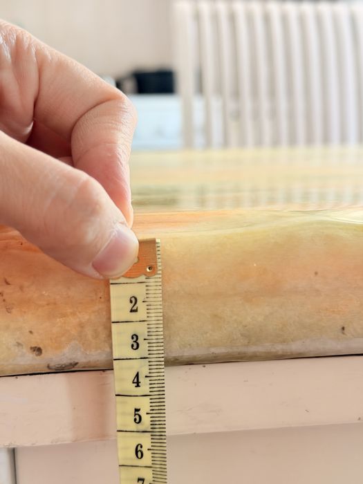 Продам кухонный стол со стульями