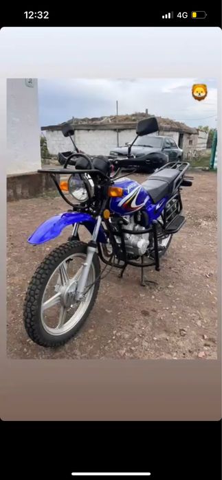 Yaqi 200 кубов мотоцикл