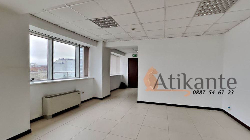 Дава се под наем Офис в София, Център - 175 кв.м за 2618.34 € - Снимка #4
