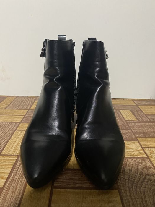 Продам ботильоны натур кожа