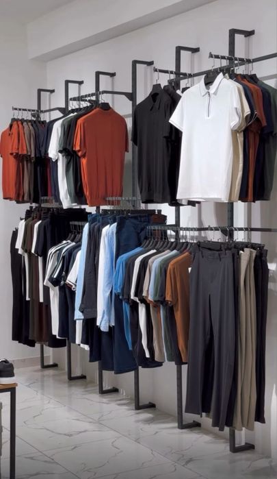 Регулирующиеся оборудование для магазинов одежды стеллажи ветрины