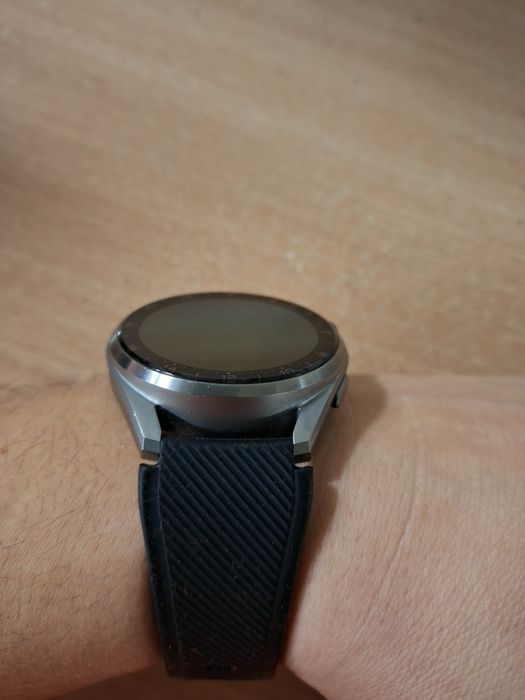 Huawei watch 3 pro. Ecran 48mm.