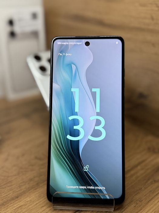 Телефон Motorola E14