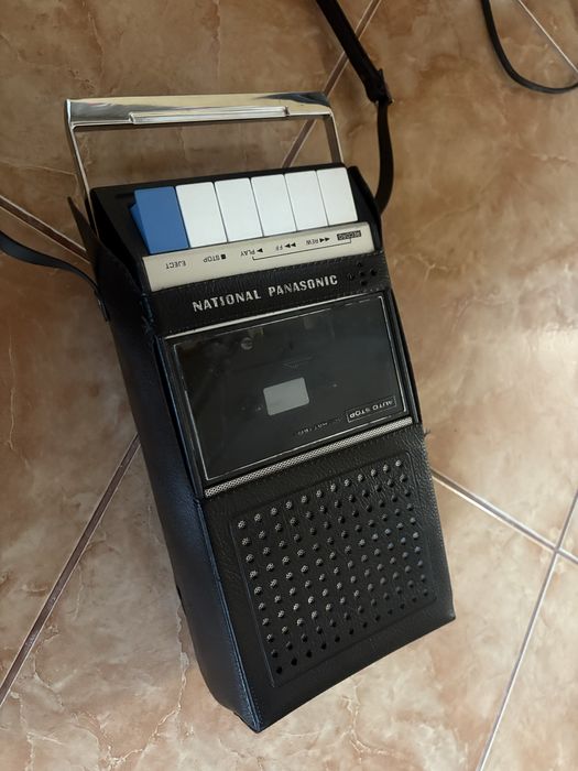 Castofon portabil National Panasonic RQ-309S anii 70