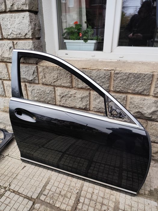 Предна дясна врата Mercedes W221 long S class