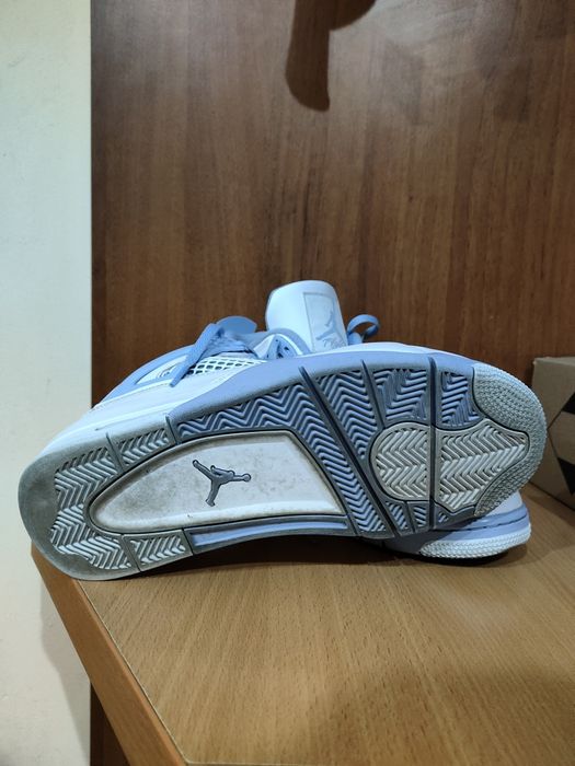 Jordan 4 forget me not/aluminum