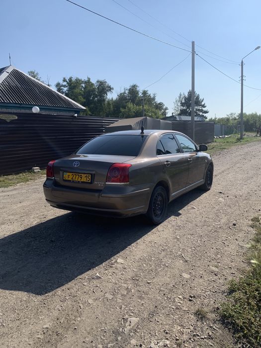 Продам авенсис 2.4