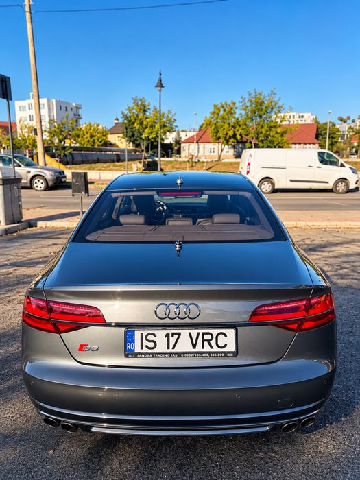 Audi S8 facelift ceramic biturbo