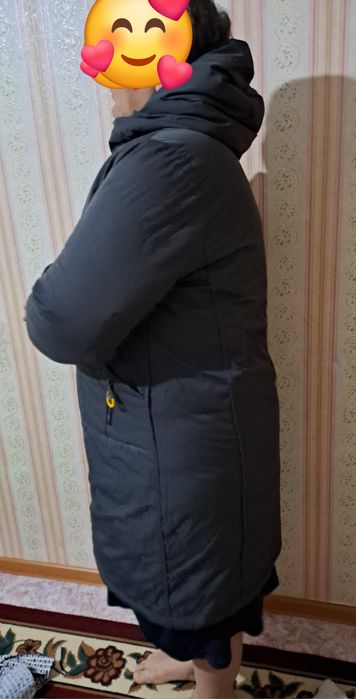 Продам куртку женскую