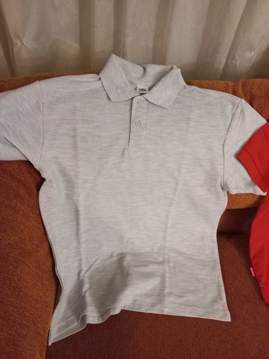 Продавам тениски и  бермуди за момче