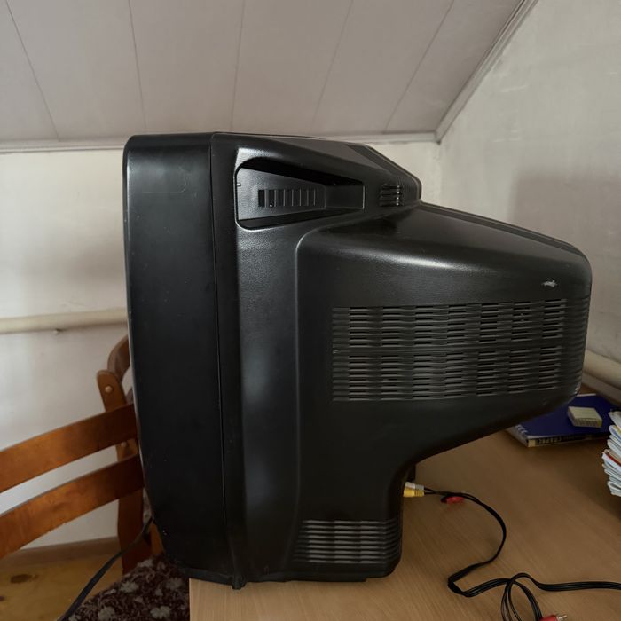 Телевизор марки LG