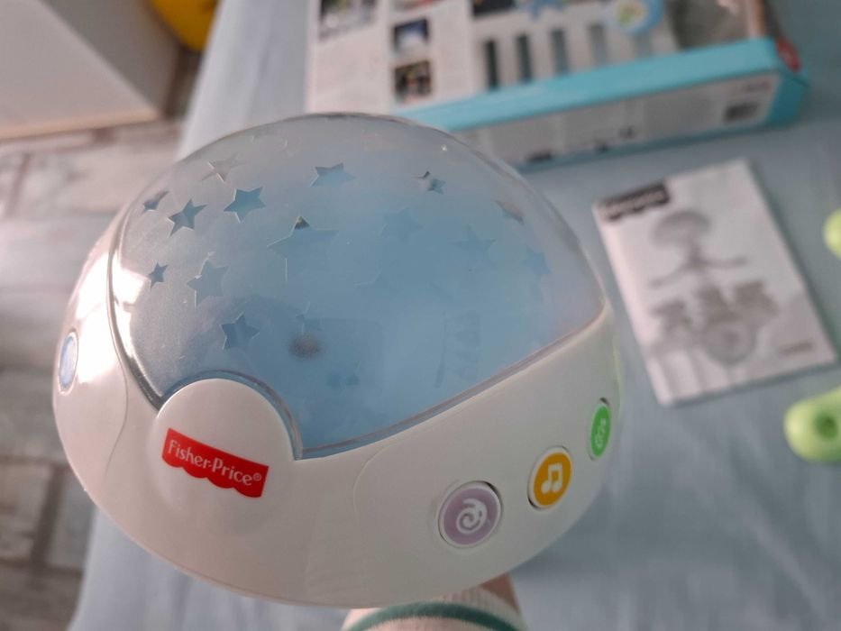 Музикалната въртележка на "Fisher Price"