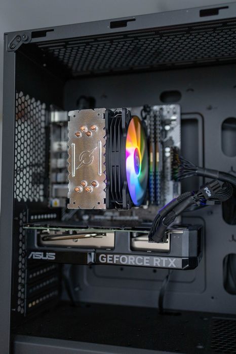 Sistem PC Gaming RTX 4060 Ti 16GB Ca NOU Garantie eMag 32GB RAM 1TB SSD 5700X 4.6Ghz