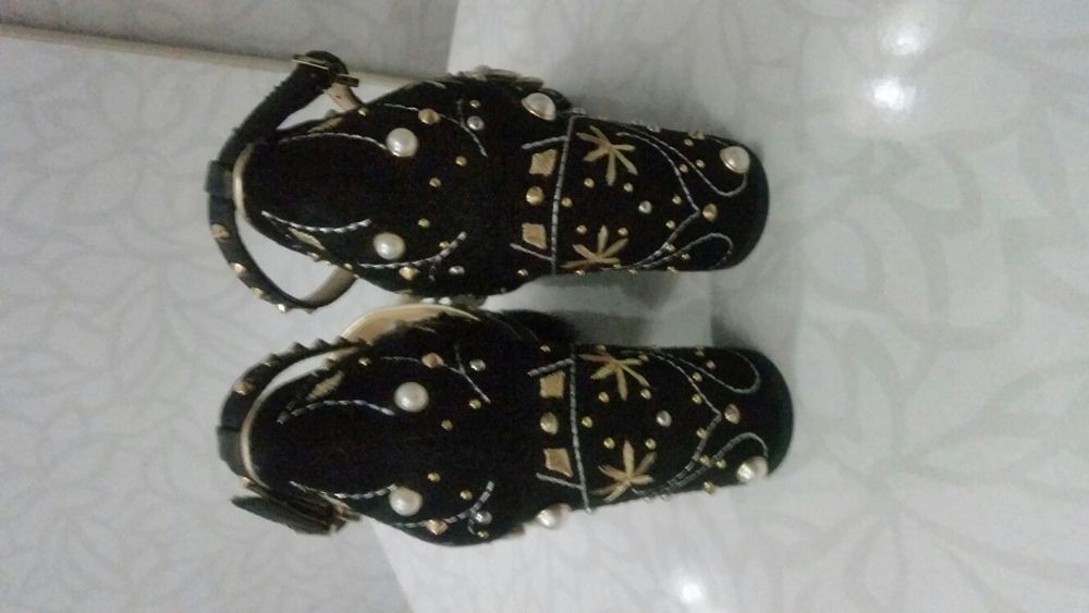 Pantofi piele naturala gen dolce gabanna sam edelman negri cu perle 38