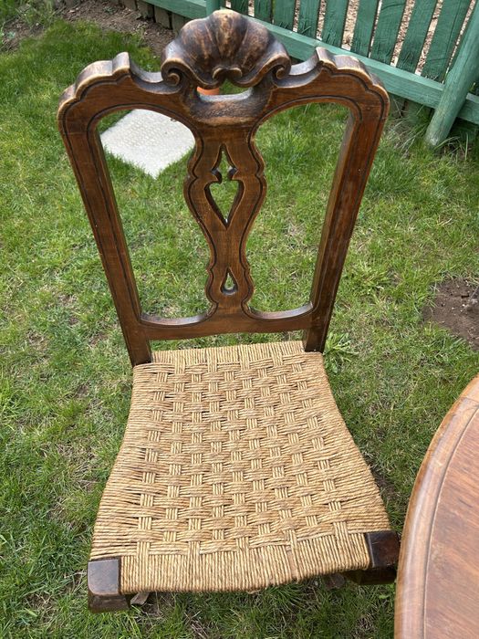 Masa  lemn masiv. 6 persoane. +scaune