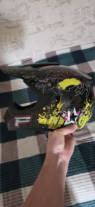 Продам шлем состояние отличное и очки