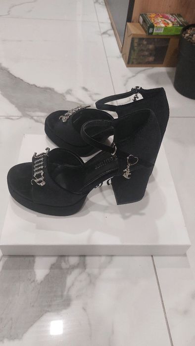 Сандали Juicy Couture