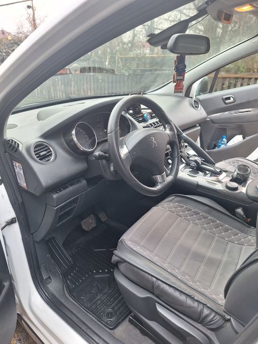 Peugeot 3008 2013 hybrid 200cp