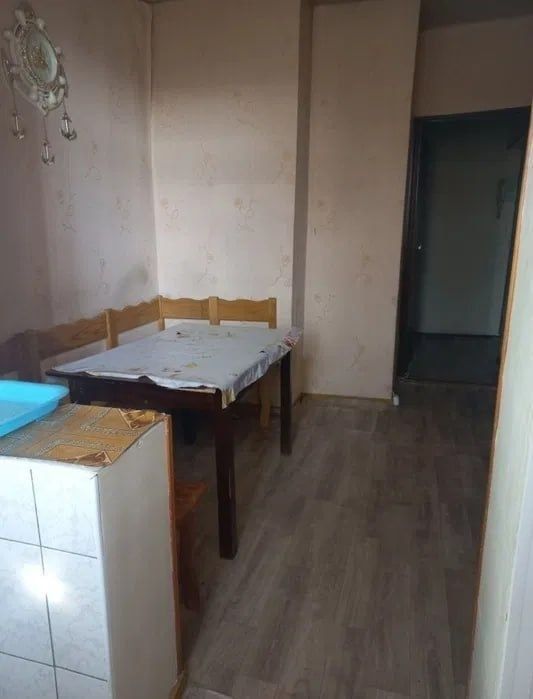 2/2/5. Спутник 15, Янгихает р. (Сергели). Дом панельный, квартира 57м²