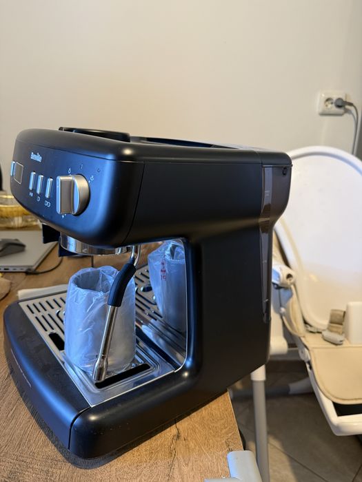 Espressor Breville Barista Max