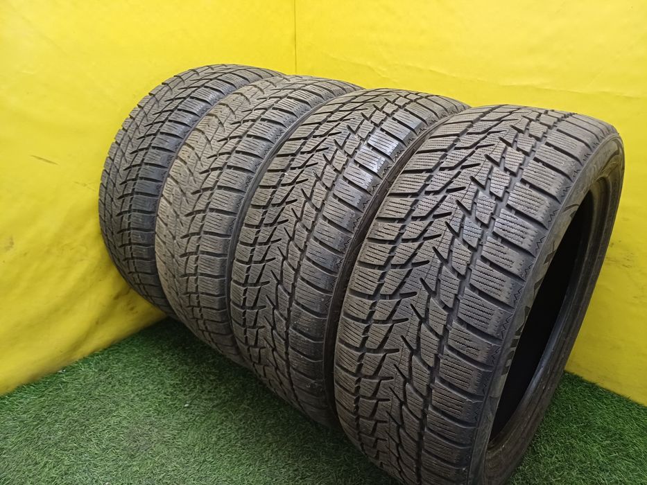 Шины 215 55 R18 RADAR комплект