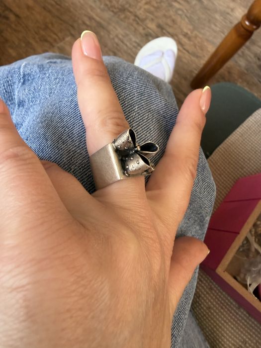 Пръстен  панделка ,сребро !