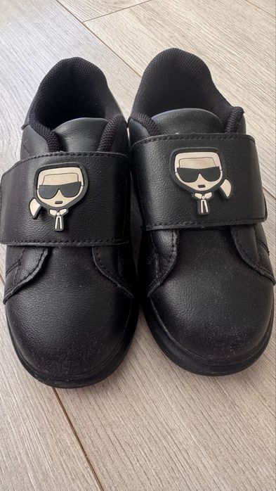 Кроссовки сандали