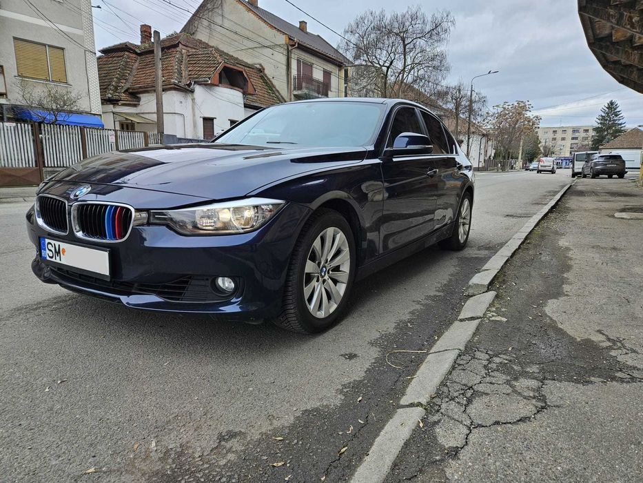 BMW seria 3/ 320i/2012 /183cp