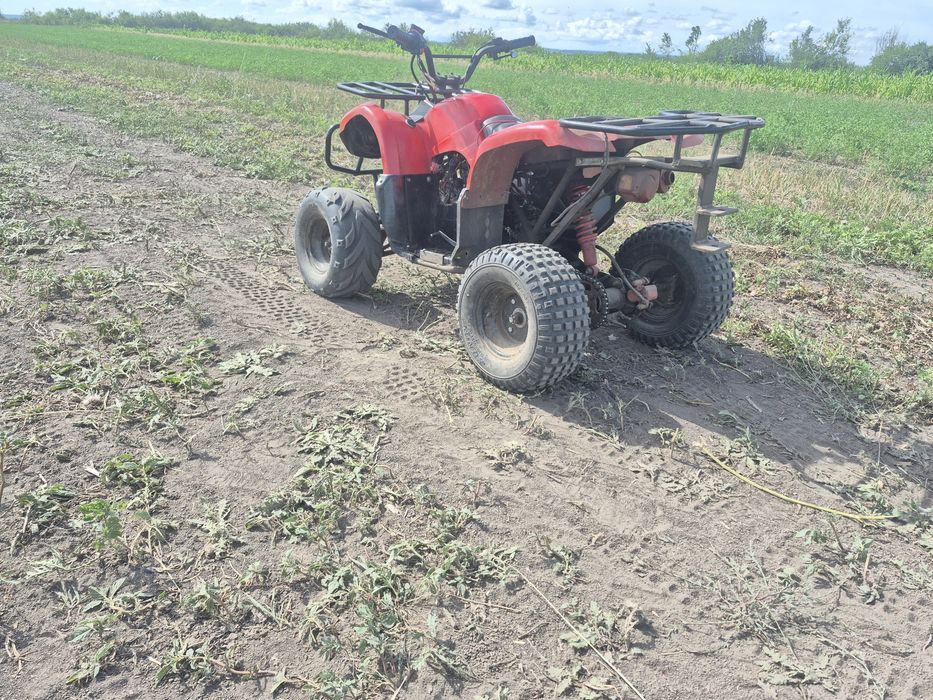 Vând ATV 150cc 4T
