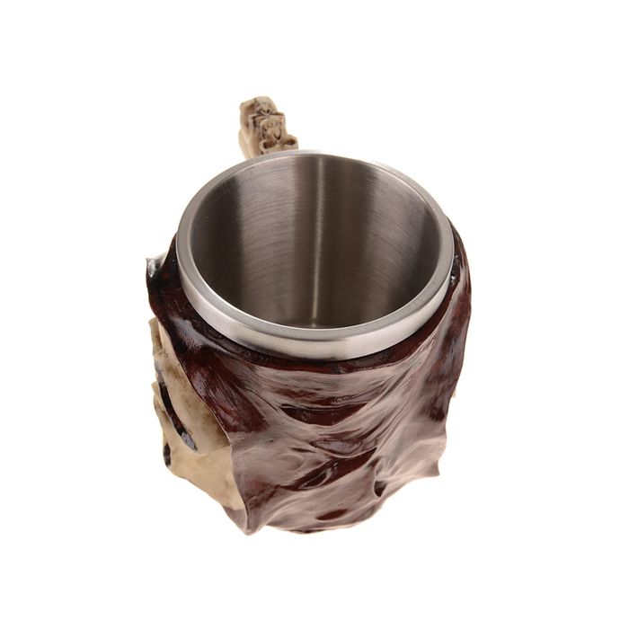 Стилна чаша във вишнев цвят