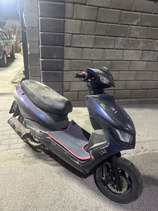 продам скутер м8 150сс