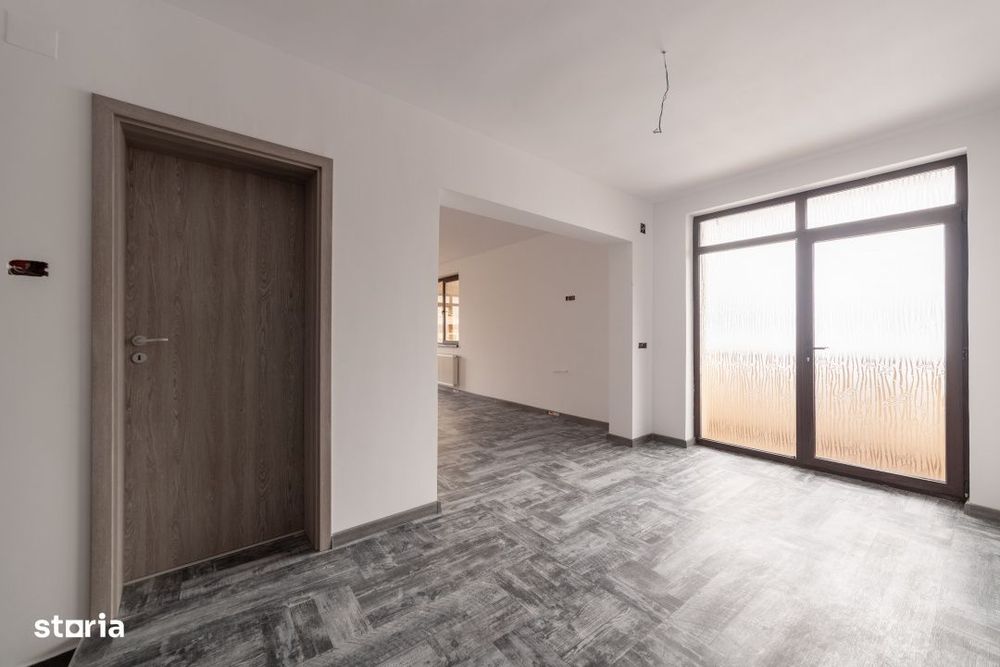 Casa spatioasa P+1+M – Izvorani, Ștefanesti | Ideala pentru 2 famil