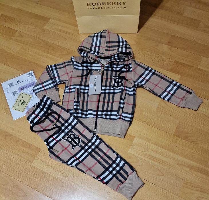 Treninguri copii/bumbac/vârstă 1-5 ani,logo brodat,new model