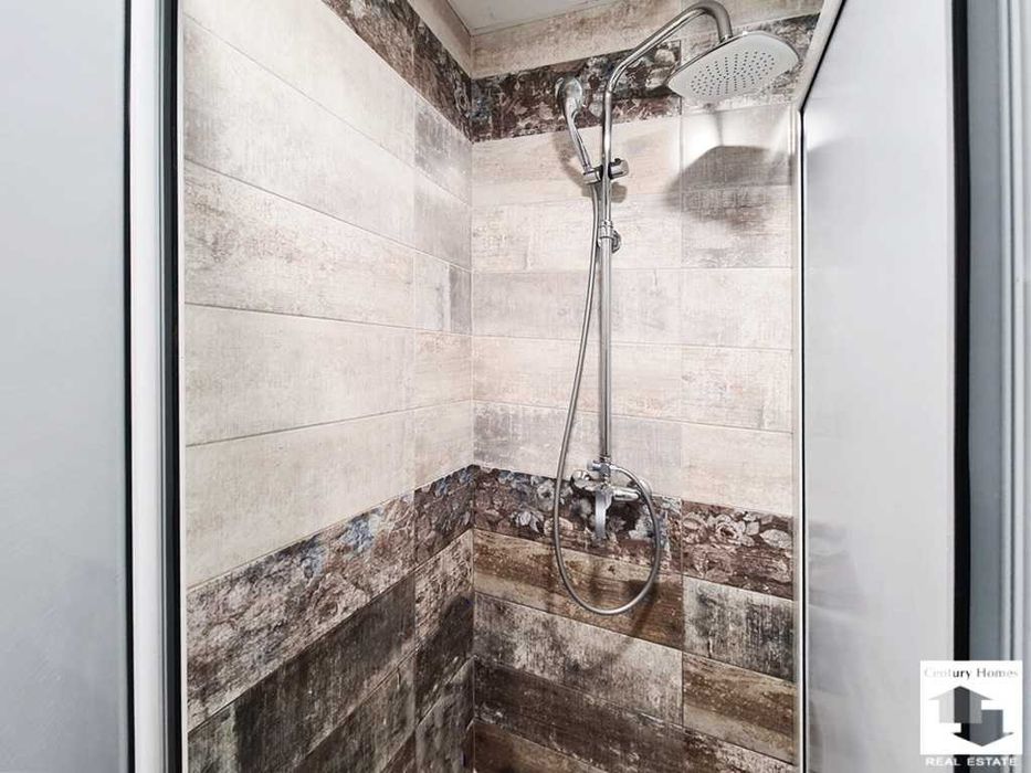 Продава се Четиристаен апартамент в Велико Търново, Колю Фичето - 109 кв.м за 2092 €/кв.м - Снимка #13