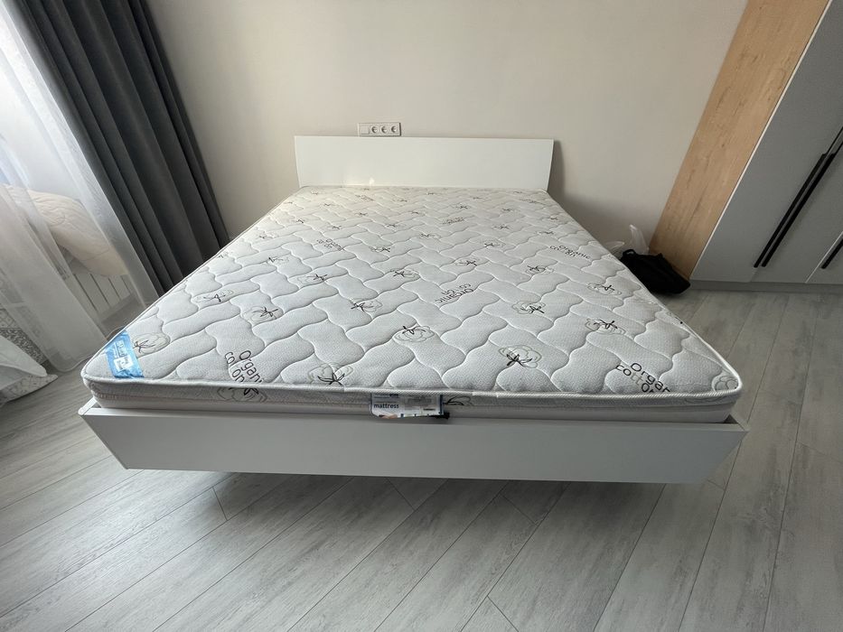 Продам Кровать 2х спальная