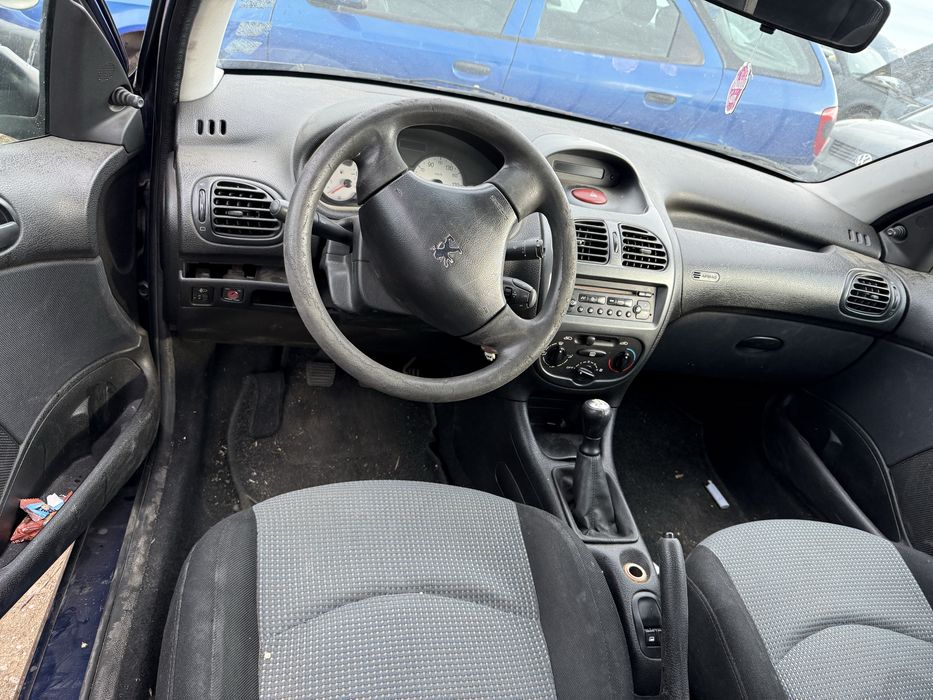 5 бр Пежо 206 на части