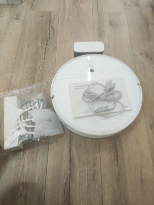 Робот пылесос полная комплектация