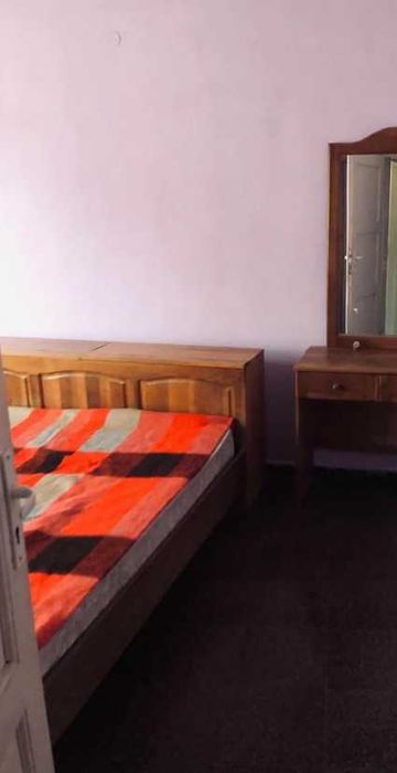 Дава се под наем Тристаен апартамент в Пловдив, Кършияка - 90 кв.м за 423.3 € - Снимка #2