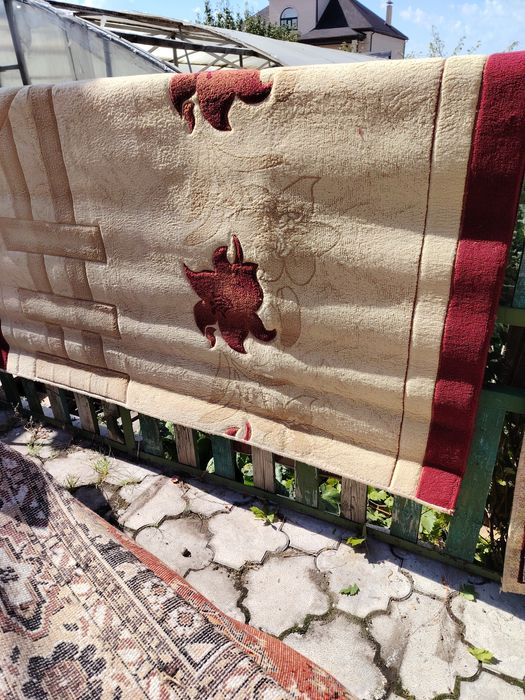 Ковер шерстянной