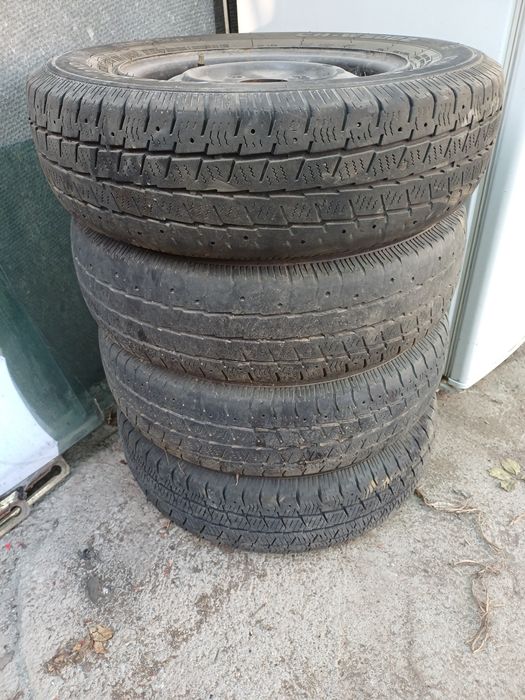 Диски и покрышки на R12